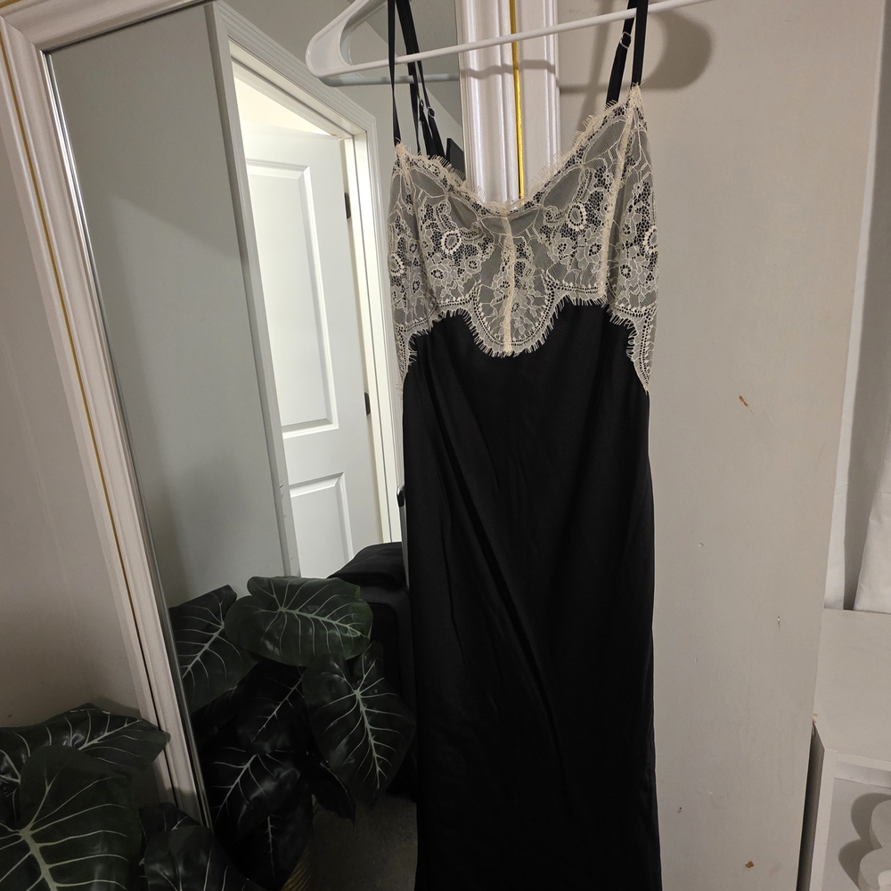 Wild Fable Black and Cream Strapless Dress